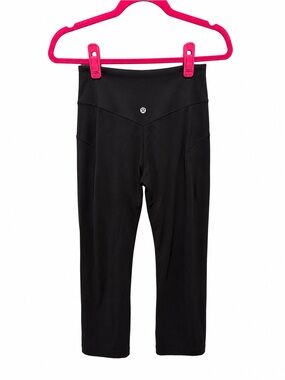 Lululemon Black High-Rise Crop Leggings Side Pockets Women’s Size 2